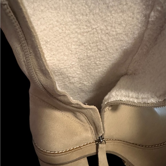 NWOB Free People Montreal Platform Boots (light tan Suede) $298 - Picture 11 of 16